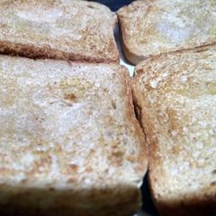 A picture of Crispy bread.