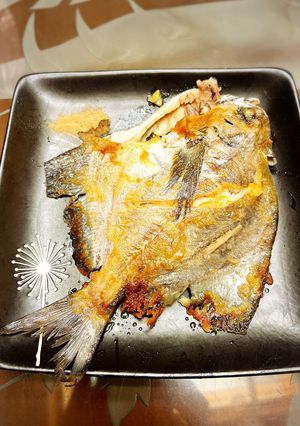 乾煎白鯧魚 的食譜成品照片
