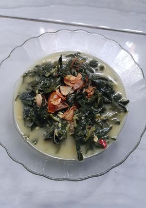 Foto resep Daun Singkong Masak Santan