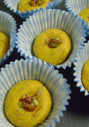 A picture of Mango Sandesh.
