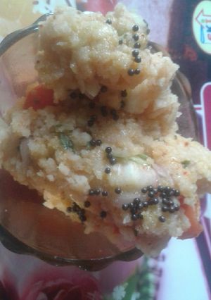 स्टीमड पोहा (Steamed Poha recipe in Hindi) रेसिपी मुख्य फोटो
