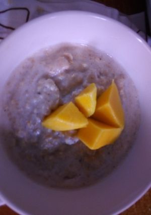 A picture of Oatmeal #vegan contest.