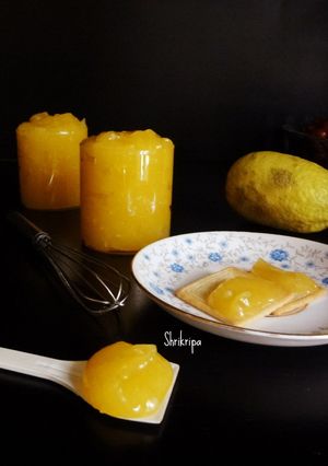 A picture of Homemade Lemon curd.