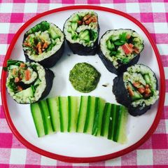 A picture of Indian Sushi (Indo-Japanese Fusion).