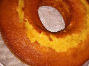 Una foto de torta de mandarina en licuadora