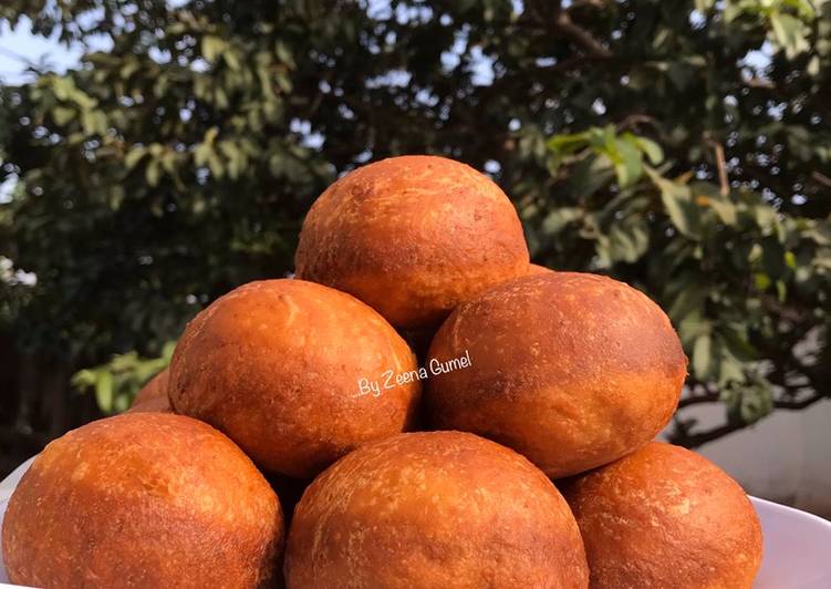 Recipe of Perfect Dry Ghanaian Doughnuts