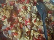 Una foto de cena con salchichas