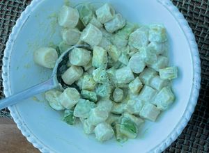 Una foto de Ensalada de palmito y aguacate