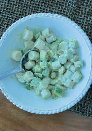Una foto de Ensalada de palmito y aguacate