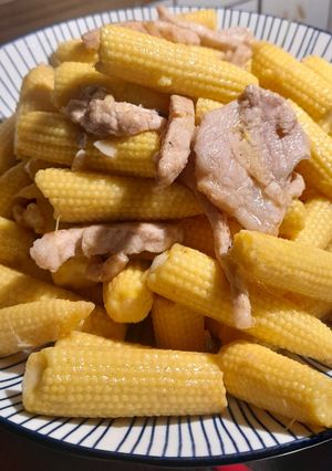 豬肉炒玉米筍 的食譜成品照片