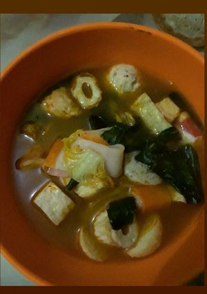 Foto resep Tom Yum Seafood (Steamboat Cedea)