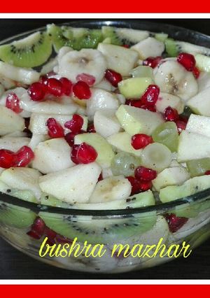 A picture of Mixed Fruit Chaat.