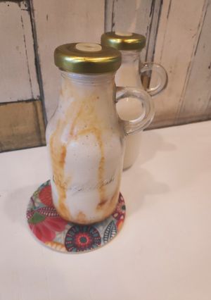 A picture of Coconut Caramel Shake.
