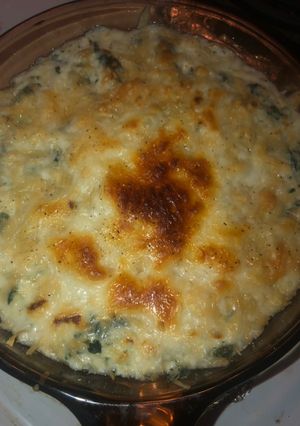 A picture of Spinach dip *Applebees copycat*.