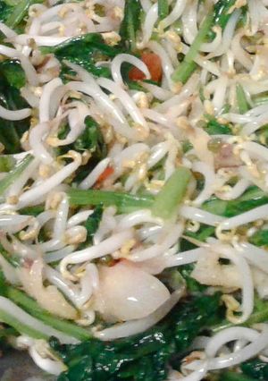 Foto resep Tumis bayam Jepang + toge