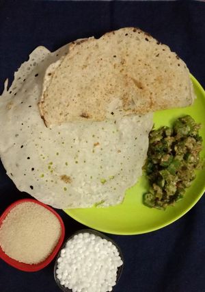 उपवासाचा डोसा व भेंडीची भाजी (upwasacha dosa bhendichi bhaji recipe in marathi) रेसिपी चे मुख्य फोटो