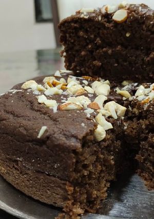 કેક (Cake Recipe in Gujarati) રેસીપી મુખ્ય ફોટો