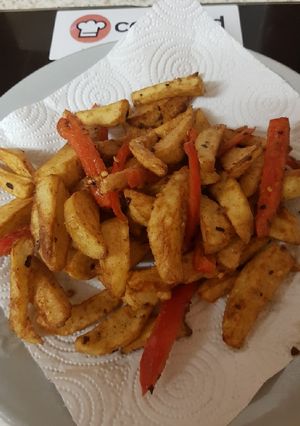 A picture of My Red Pepper flakes Seasoned Homemade Chips 😀.