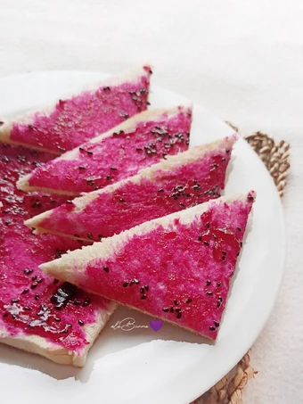 Langkah Gampang Menyiapkan Resep 376. Roti Panggang Selai Buah Naga yang Lezat Anti Ribet, Mantap Sekali