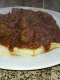 Riñoncitos con puré