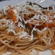 Cheesy garlic chowmin