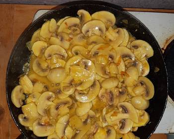 Popular Cuisine Vegan Yummy Mushroom Sauce Restaurant Style