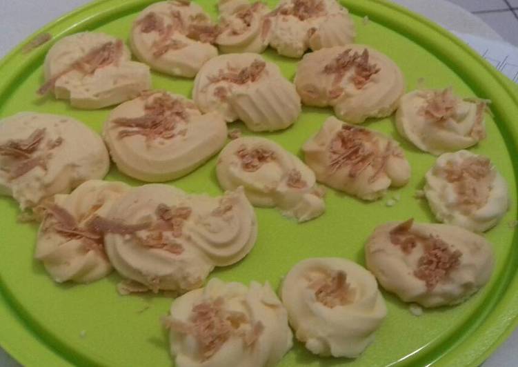 Kue sagu umi maymunah