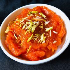 A picture of Papaiya Halva.