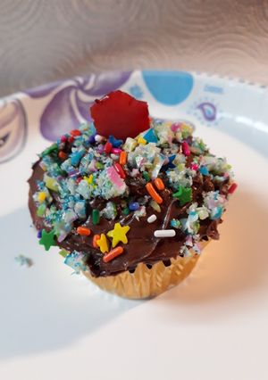 A picture of Three Generations Cupcakes.