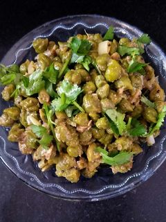 લીલા ચણા નુ શાક રેસીપી મુખ્ય ફોટો