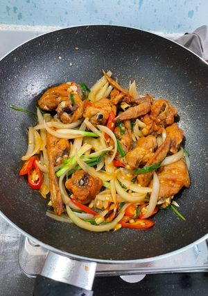 Hình của món Cánh gà chiên nước mắm.