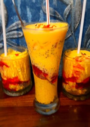 ম্যাংগো ফালুদা(Mango falooda recipe in Bengali) রেসিপির প্রধান ছবি