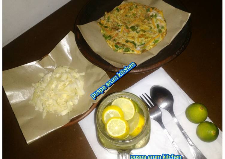 Resep Sawut singkong polos, telur dadar sayur dan segelas irisan lemon, Enak Banget