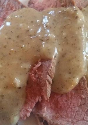 A picture of Herbes De Provence Roast Beef & Gravy.