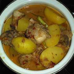 รูปของ Kari ayam kentang