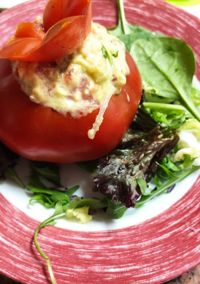 Una foto de Tomate relleno