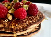 Una foto de hot cakes con levadura