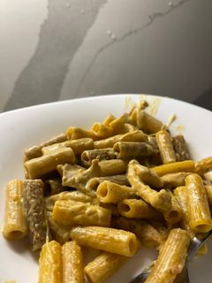 صورة لوصفة باستا بالحبق