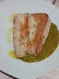 Filetto di tonno con pesto di pistacchi
