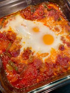 Una foto de Shakshuka de pimientos asados
