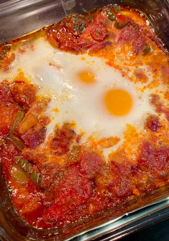 Una foto de Shakshuka de pimientos asados