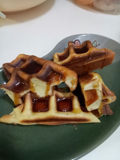 【甜點】鬆餅粉應用002:蜂蜜脆皮鬆餅 的食譜成品照片