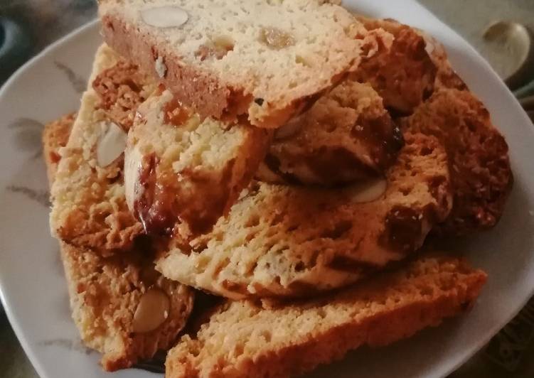 الفقاص المغربي باللوز والزبيب روووعة😋