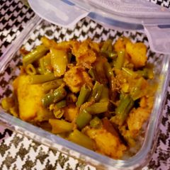 Green beans with ginger garlic twist A picture of Green beans with ginger garlic twist.