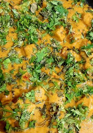 A picture of Shahi paneer.