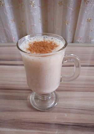 صورة لوصفة عصير الموز والقرفة