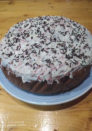 Una foto de Bizcocho esponjoso de chocolate 🥮🍫🥧