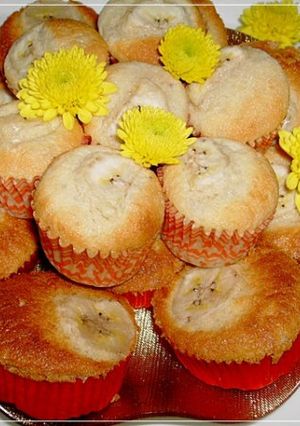 Hình của món Bánh bông lan chuối (Banana cupcake).