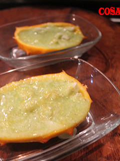 Una foto de Kiwano con pimienta