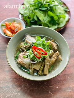 Hình của món Măng Hầm Sườn Heo.